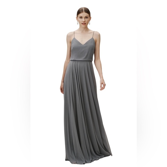 Jenny Yoo Inesse Chiffon V-Neck Spaghetti Strap Gown in Storm Grey Size 2 - Picture 1 of 8
